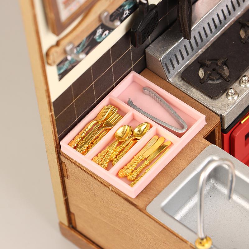 1Set 1:12 Dollhouse Mini Knife Fork Spoon Clips Tableware With Storage Box Dollhouse Kitchen Supplies Utensils Decor Accessories