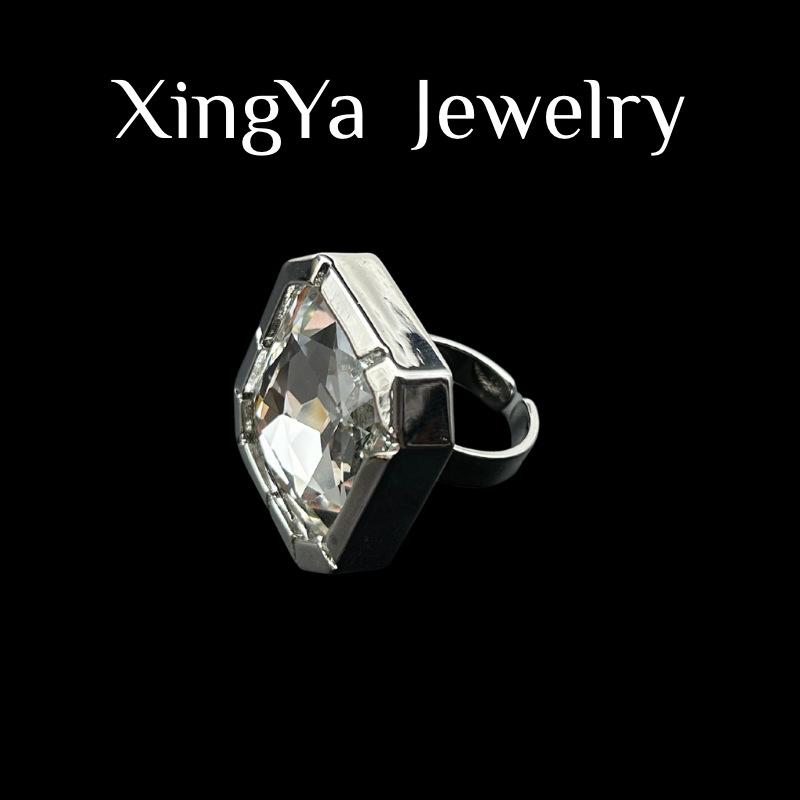Fashion Geometric Square Exaggerated Temperament Design Feeling Ear Studs Clips Adjustable Ring Set