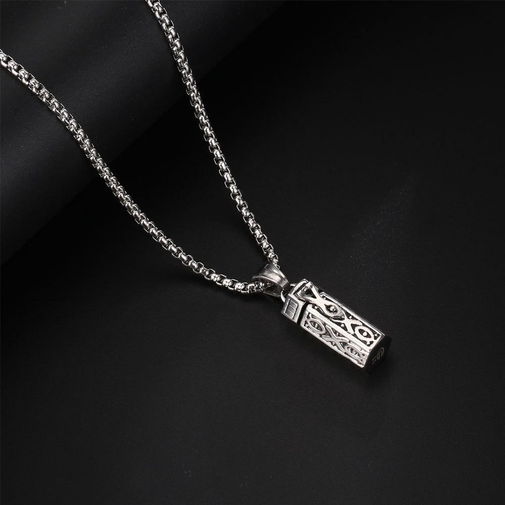 2026 Aromatherapy Essential Oil Necklace, Hollow Pendant, Retro Perfume Bottle Essential Oil Jewelry.