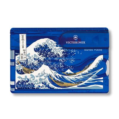 Victorinox SwissCard La Gran Ola de Kanagawa Azul Papelería Multifuncional Incluye Tijeras y Bolígrafo 10 Funciones Fabricado en Suiza Compacto