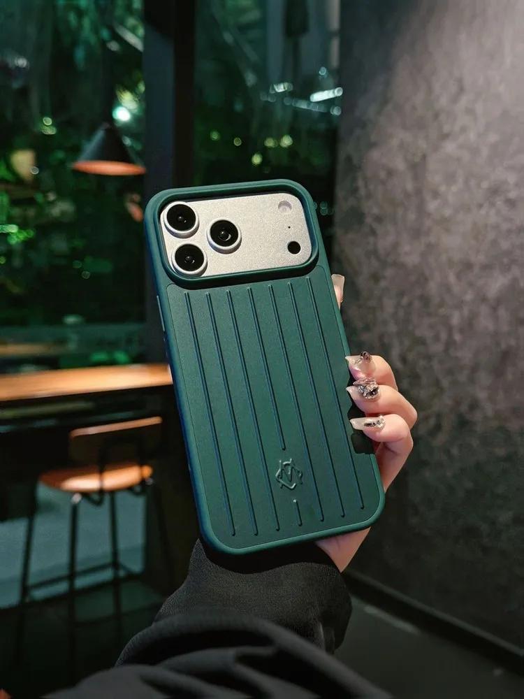 RIMOWA Case for iPhone 17 Pro Titanium