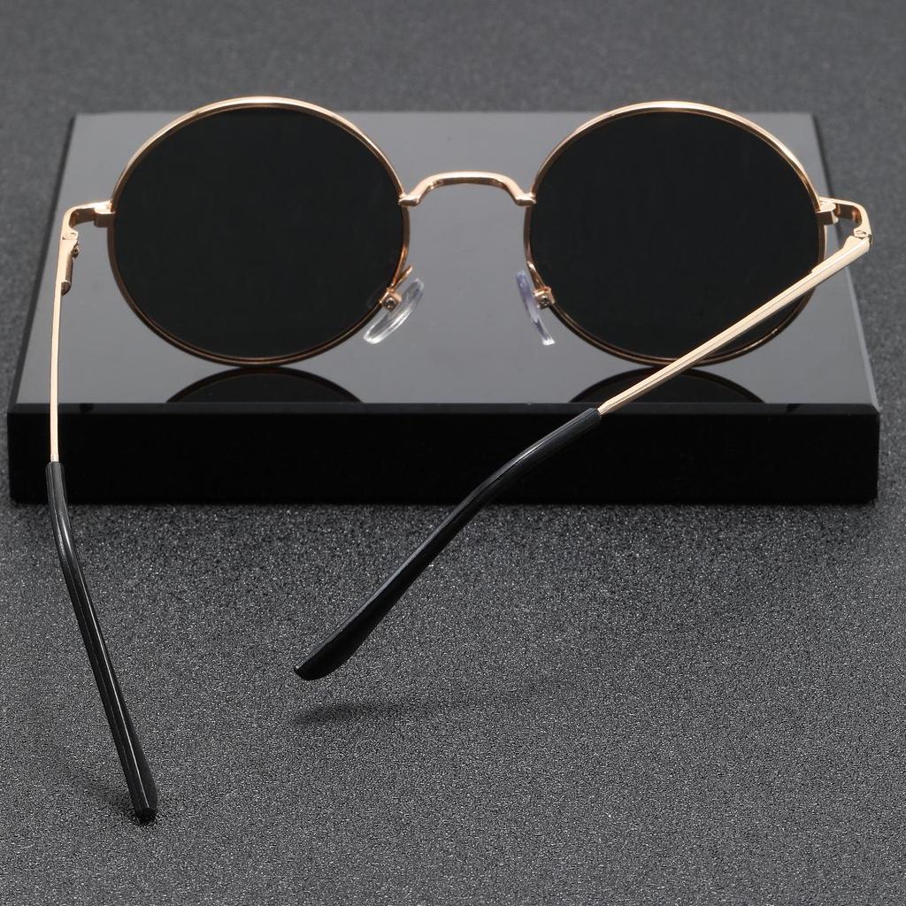Slimming Retro Round Frame UV Protection Sunglasses