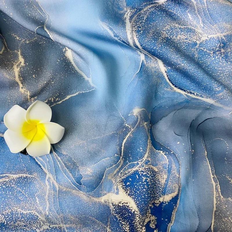 Digital Printed Rayon Silk Cotton Fabric Colorful Summer Silky Soft Breathable Dress Qipao Rayon Cotton Blend Apparel Material