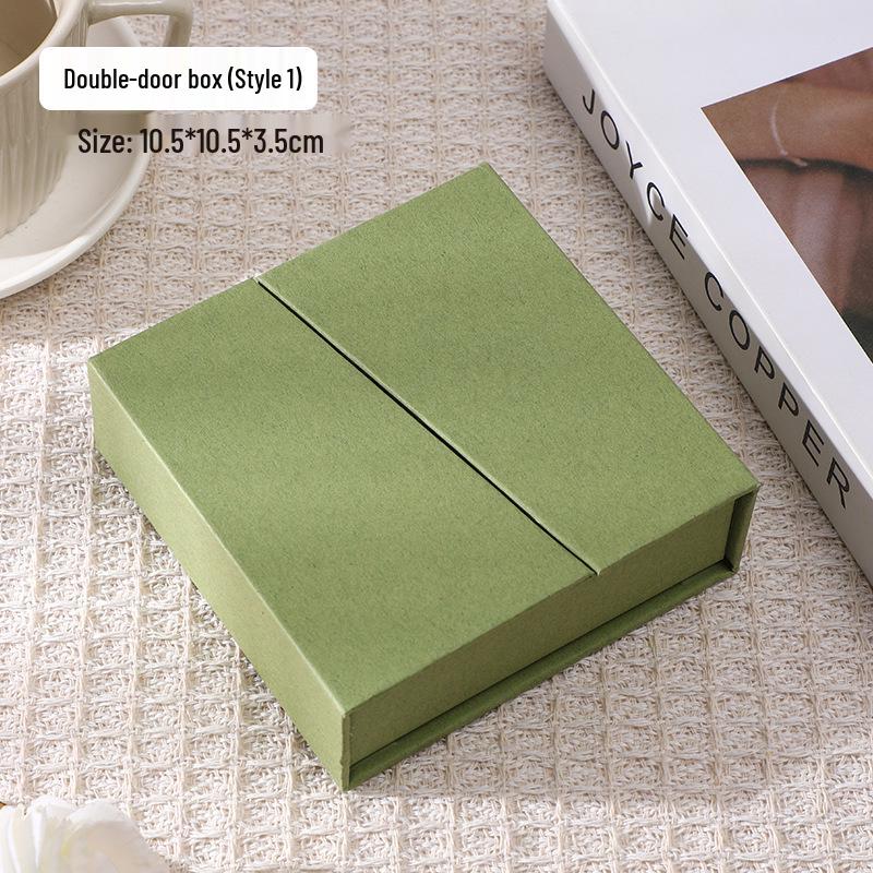 Magnetic Clamshell Jewelry Box for Rings, Earrings, Pendants, and Bracelets