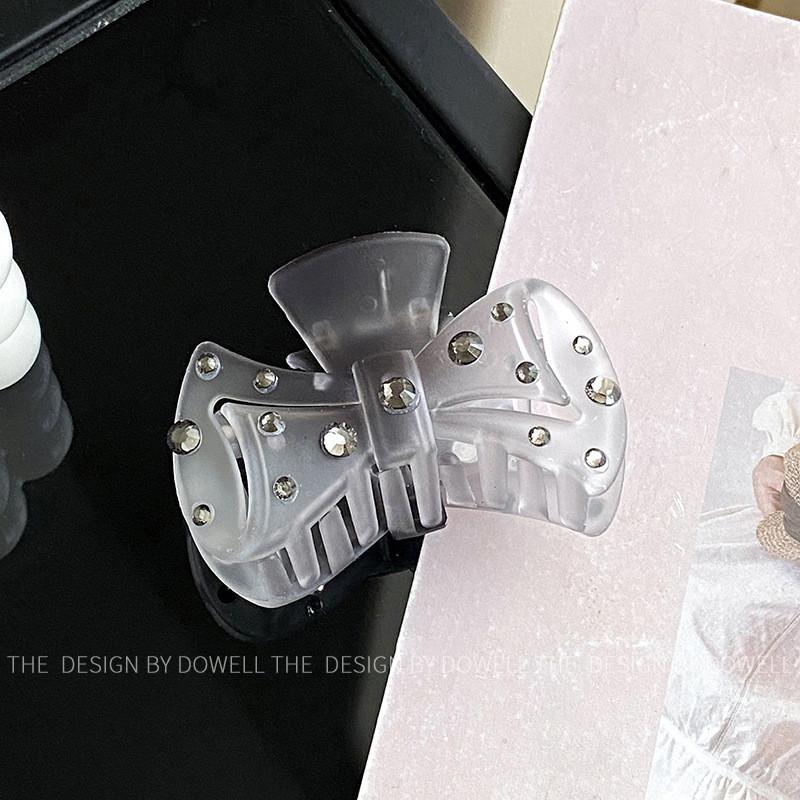 Elegante Große Kunststoff-Haarklammern in Verschiedenen Farben für Stilvolle Hochsteckfrisuren und Modische Frisuren