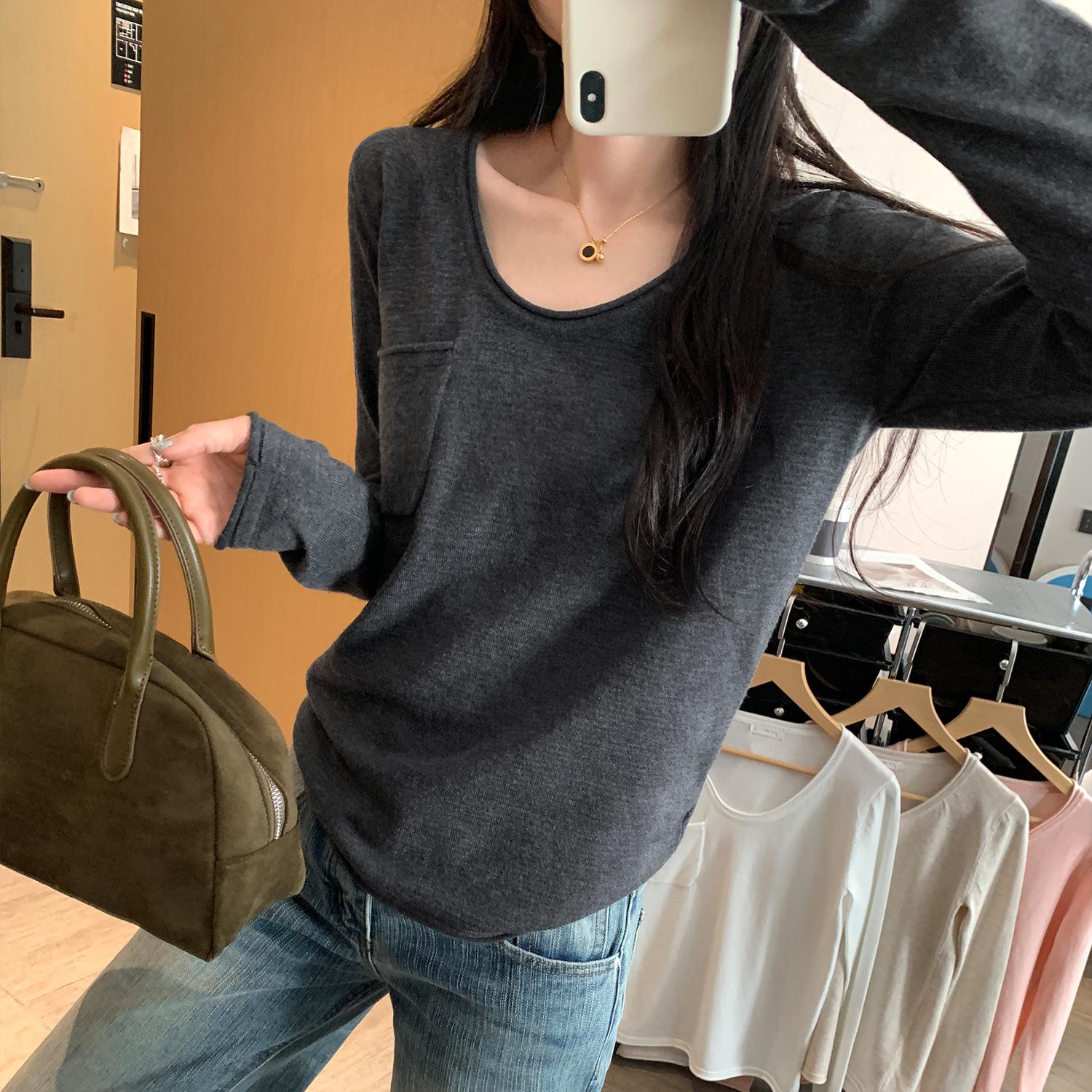 

Women s White U-Neck Rolled Hem Slimming Base Layer T-Shirt - Autumn/Winter 2025 Collection Large темно-серого