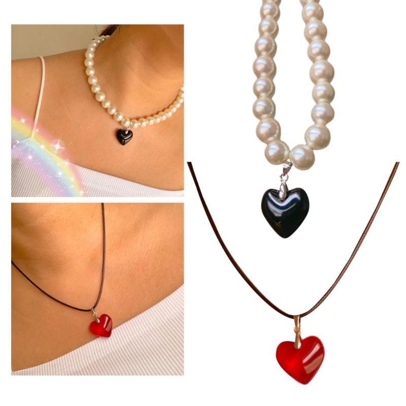 Elegant Big White Imitation Pearls Bead Necklace for Women Heart Shape Clavicle Chain Sweet Wedding Party Jewelry