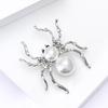 Exquisite Animal Brooch Including Rhinestones and Pearls Accent Lapel Pin for Unisex Wear Halloween Party Decoration