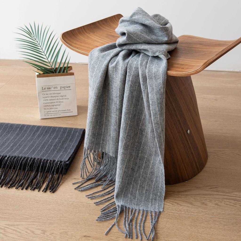 Autumn and winter new wool scarves men's and women's retro plaid thickened fringed scarves fashionable versatile shawls