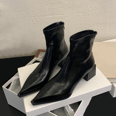 Französische Stiefeletten mit spitzer Zehenpartie für Damen mit dickem Absatz 2025 neu Herbst und Winter weiches Leder Reißverschluss hinten hochhackige schmale Stiefel