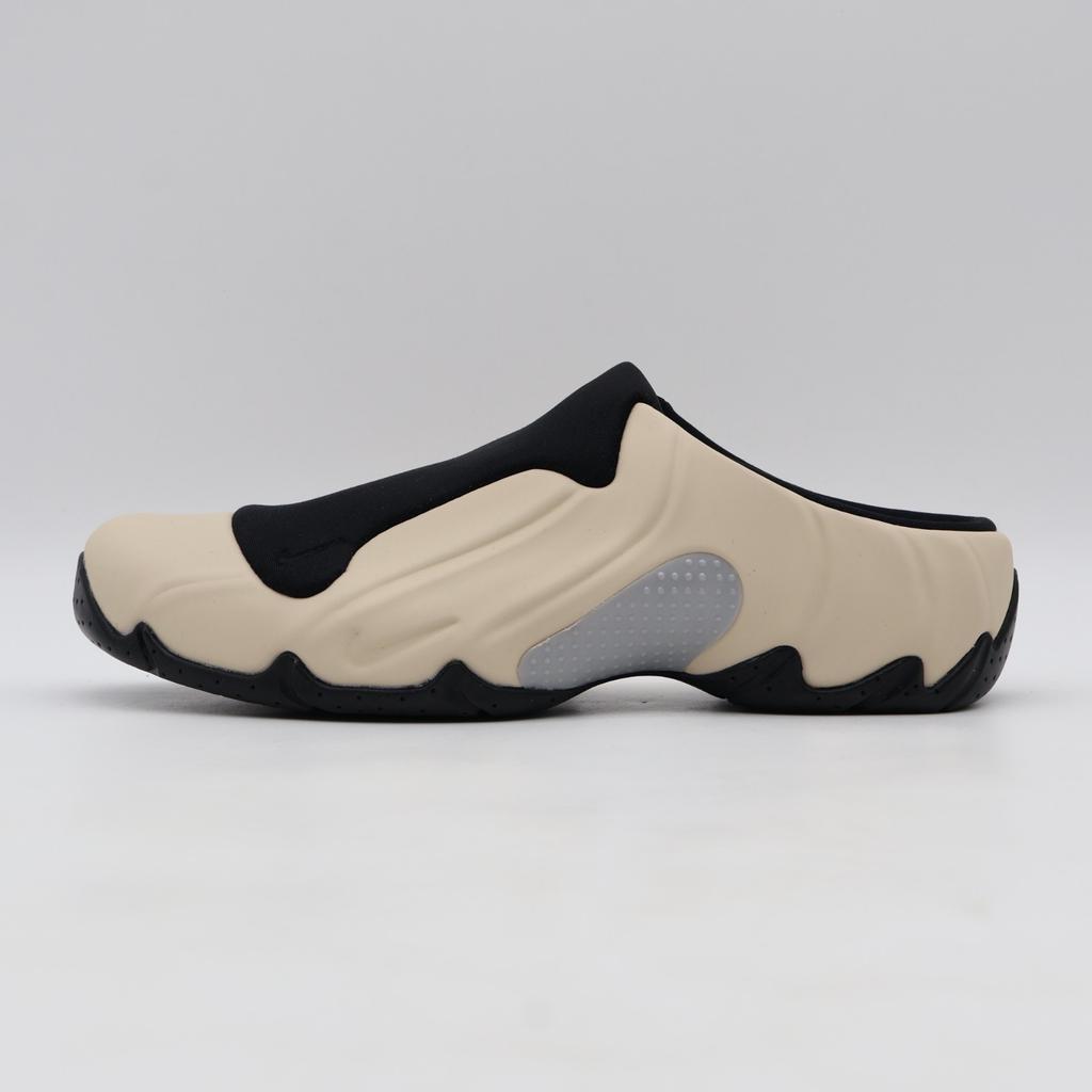 HF6881-100 Nike Clogposite Sand Drift and Black (Men's)