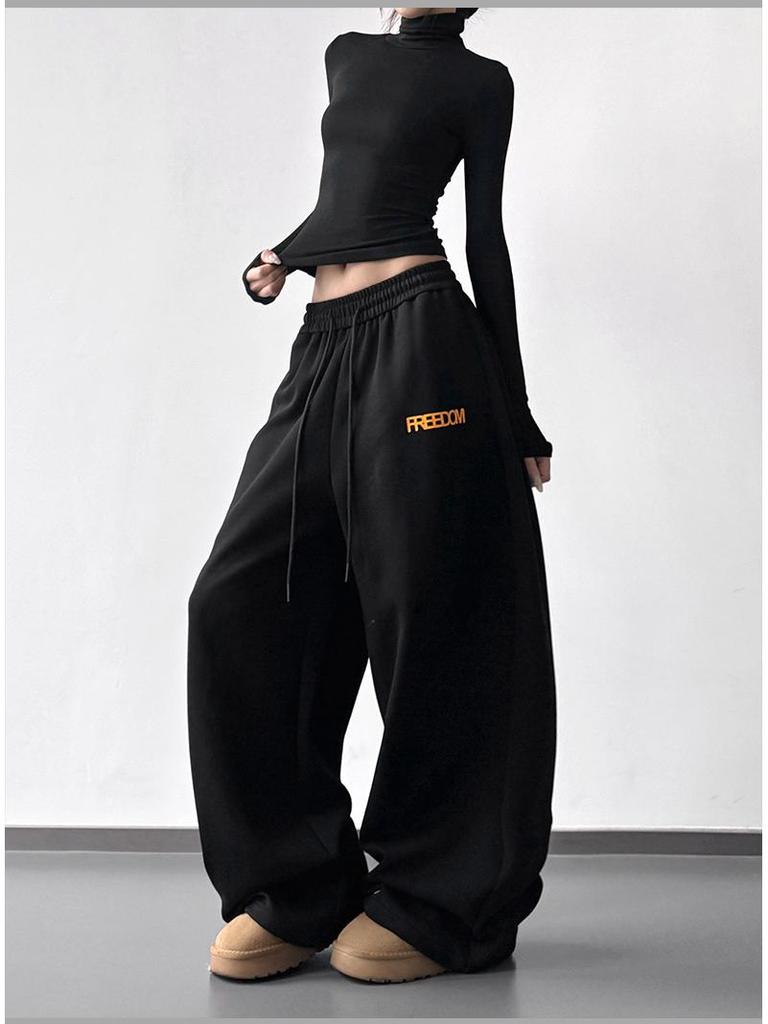 2026 Fall/Winter Red High-Waisted Wide-Leg Women's Sweatpants - Slimming, Casual, Sporty, with Drawstring, Long and Loose Fit.