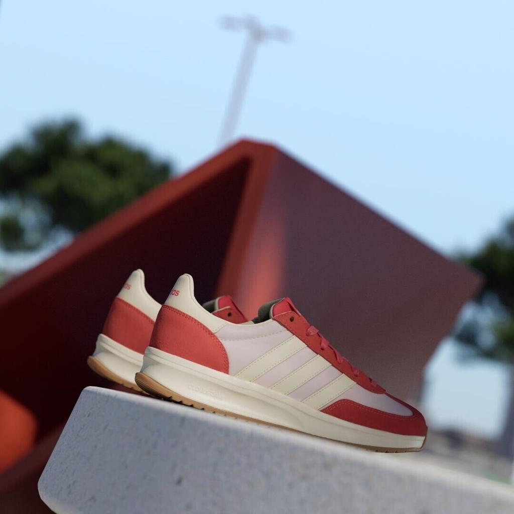 Women's Adidas RUN 70s 2.0 Sneakers Transparent Pink/warm Vanilla/translucent Red