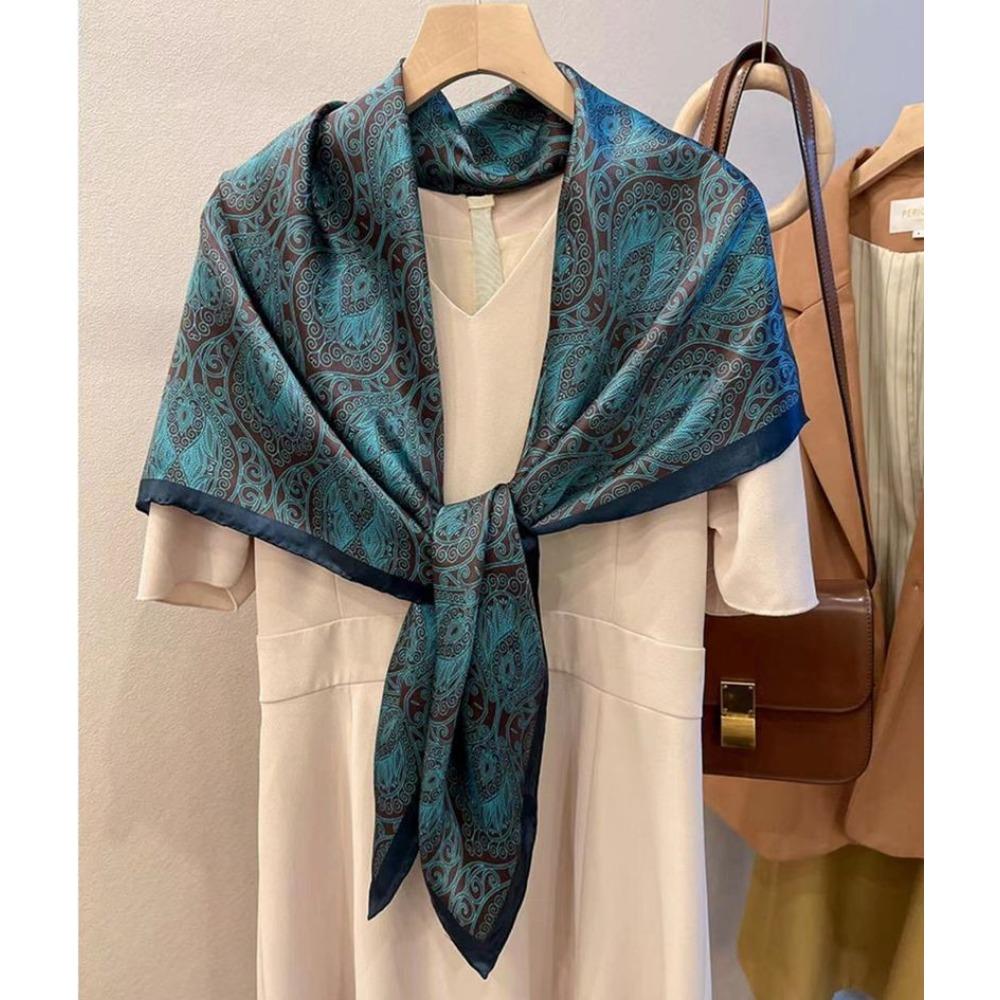 Glazed Ginkgo Silk Scarf Silk Women'S Spring And Autumn Mulberry Silk Scarf Air Conditioner Shawl Square Scarf