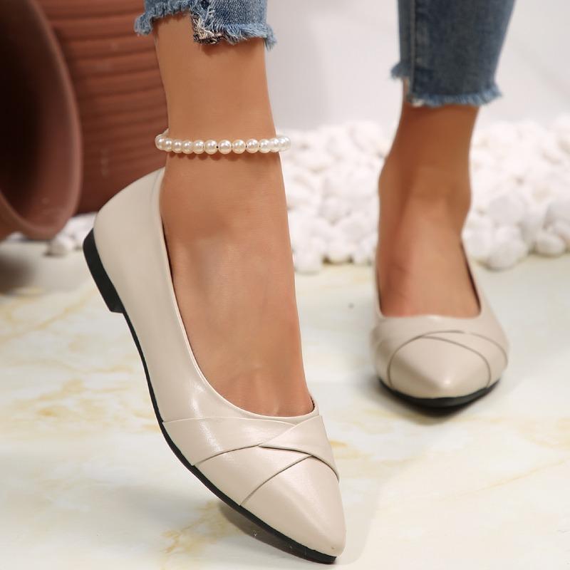 2025 New Women Cute High Quality  Leather Pointed Toe Flat Shoes Lady Casual Office Shoes White Comfy Shoes