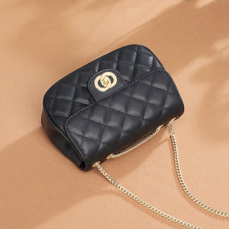 Bags women's versatile small square bags are popular today, new trendy leather messenger bags women's light luxury fashion shoulder bags