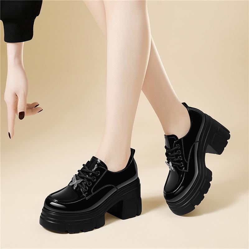 (Broken size will not be replenished) New spring and summer thick-soled black small leather shoes, small inner height increase women's shoes, loafers
