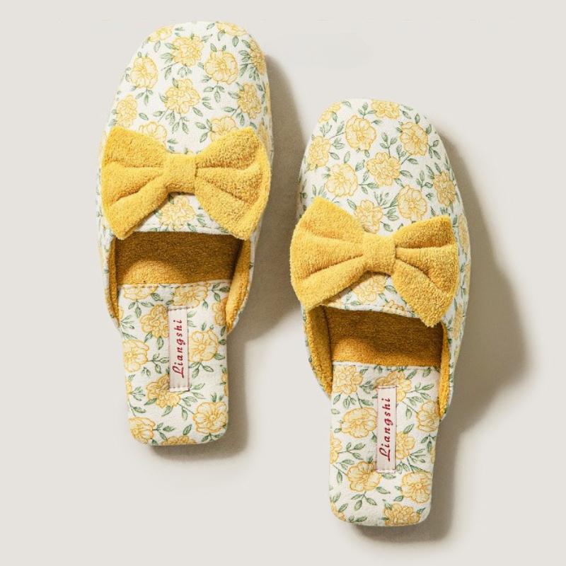 Fashion Sweet Bow Decorative Design Flat Slippers Women Winter Warm Fluffy Home Cotton Slippers Comfortable Lightweight Non-slip Slipper