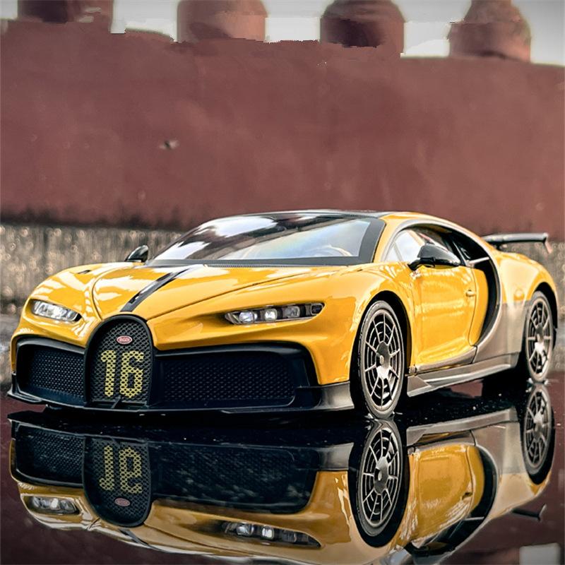 1/18 BUGATTI Chiron PUR SPORT Alloy Sports Model Diecasts Metal Racing Super Car Model Sound and Light Simulation Kids Toys Gift