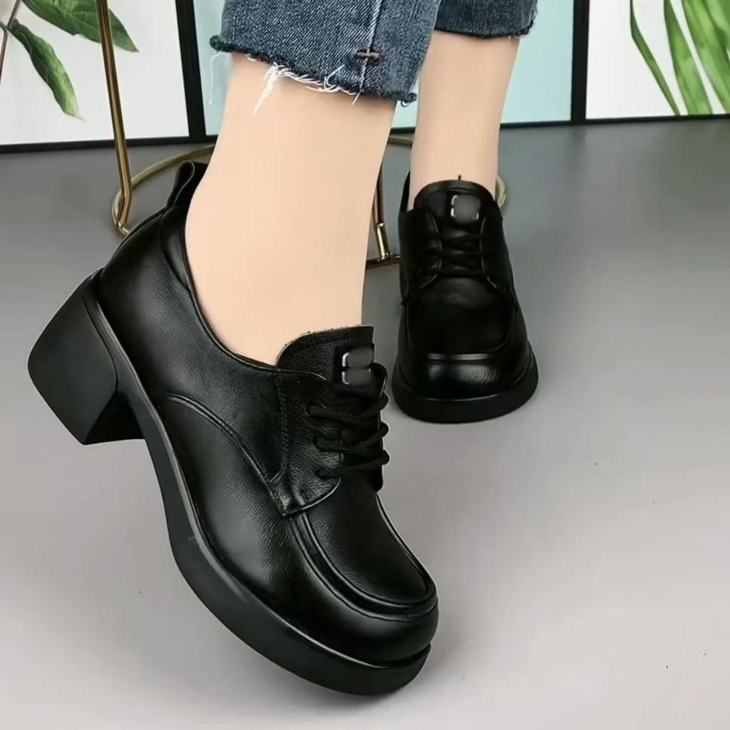 Soft leather thick heel loafers women's new British style lace-up small leather shoes autumn versatile soft sole casual mother shoes