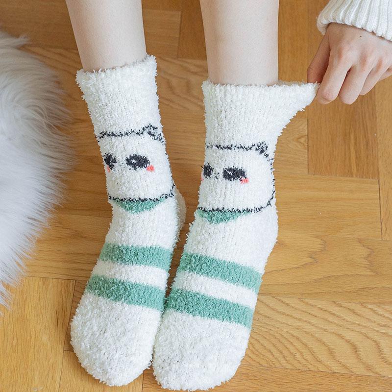 3Pairs/lot Women Socks Winter Cute Panda Coral Fleece Fuzzy Socks FemaleThickened Socks For Girl