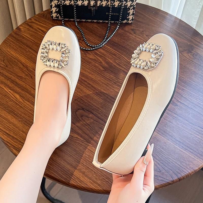 Fashion 2025 New Versatile Women's Slip On Flats Plus Size Crystal Square Button Soft Bottom Shallow Flats Classics Daily Casual Shoes