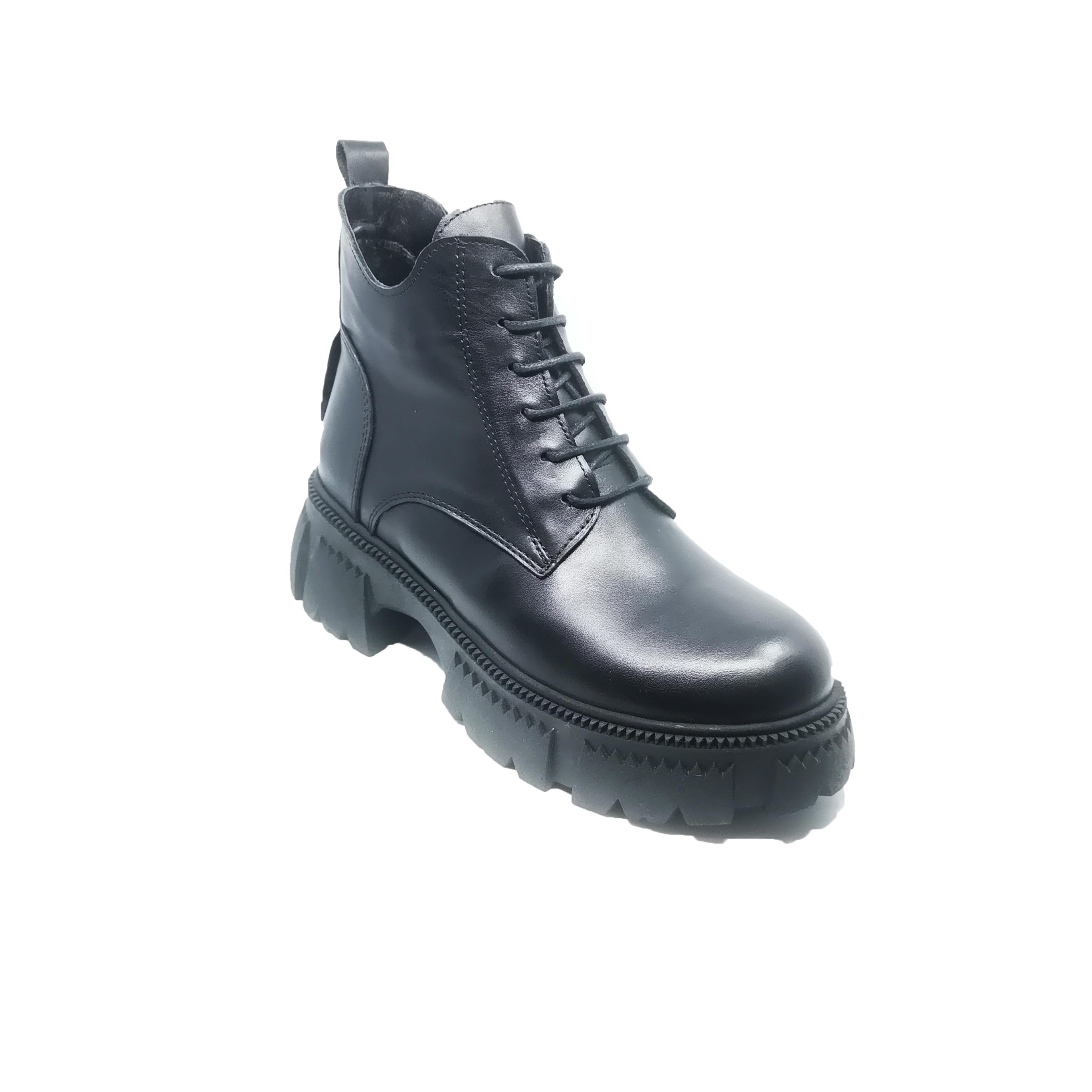 

Женские кожаные ботинки Janest 118-27314