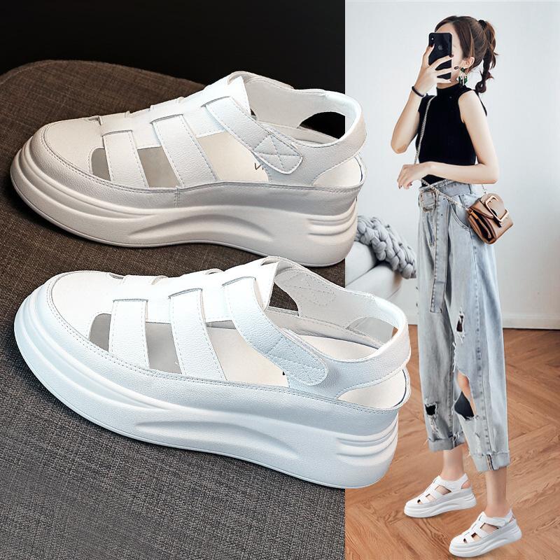 2025 summer new hollow sandals women's Korean version of popular hole shoes leather thick-soled versatile casual shoes women