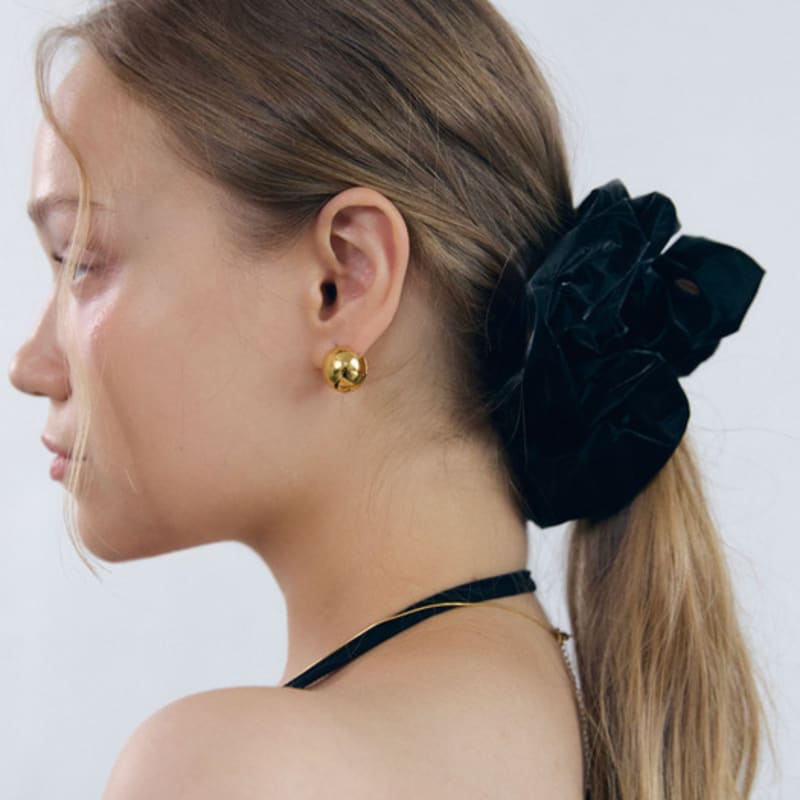 NUOY Glattes Vinyl Haargummi