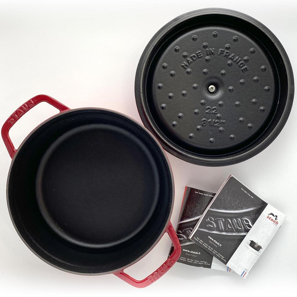 Staub Pico Cocotte Round 1102206 Enamel Pot, 22cm, Cherry, (Product Number 40509-825-0), [Used]