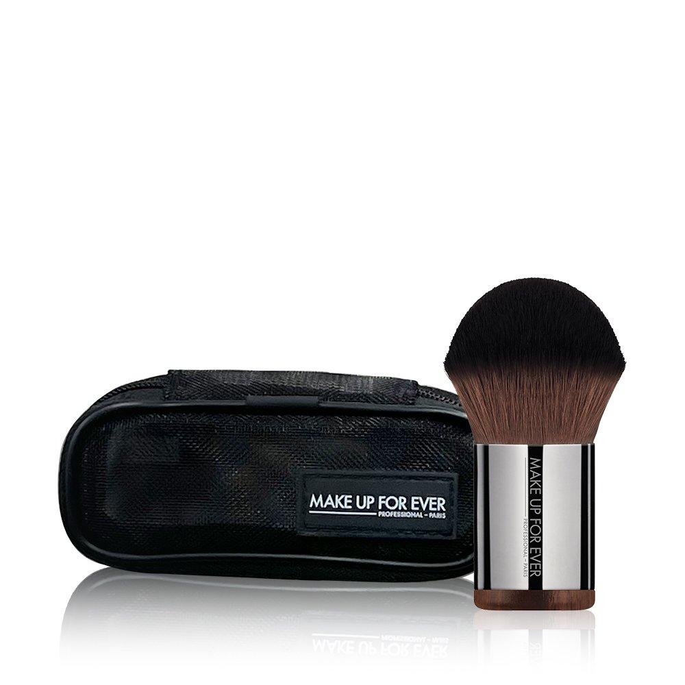 

Make Up Forever Kabuki Brush 124