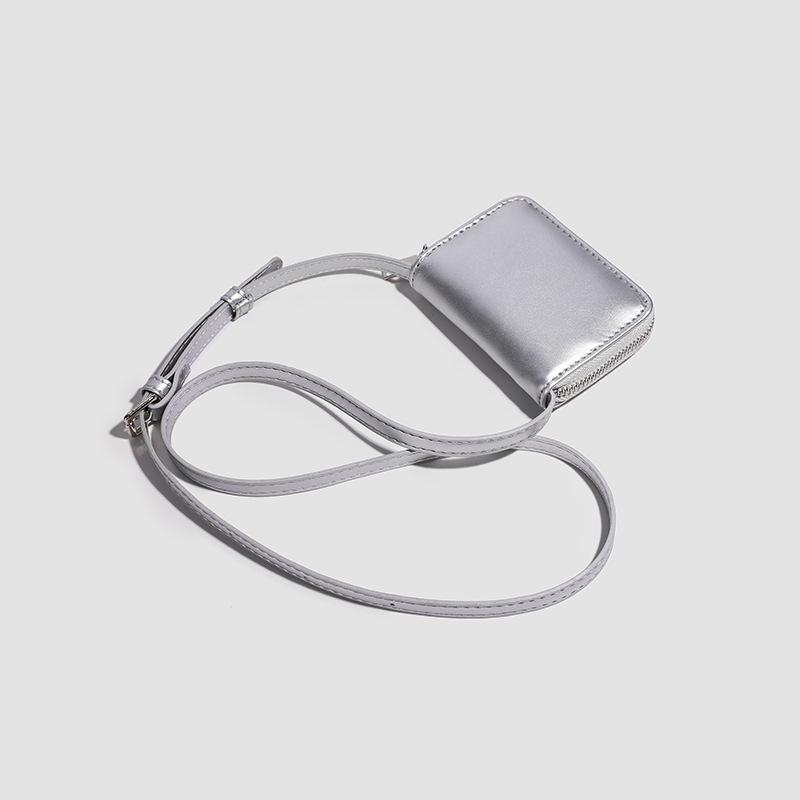 Small square bag, zipper bag, personalized niche design card bag, high-end messenger shoulder bag, women's new model