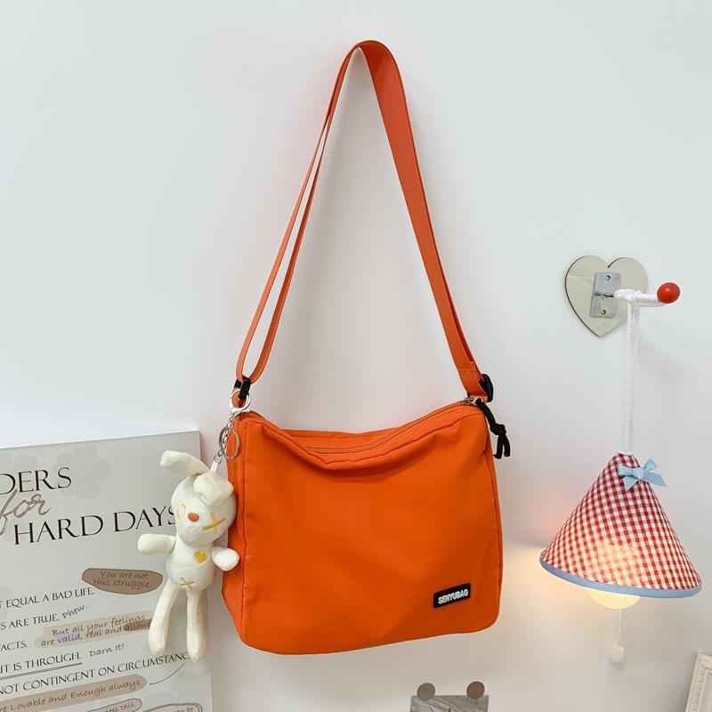 Canvas Bag Women'S Large-Capacity Simple Casual Versatile Commuter Messenger Bag Student Class Shoulder Bag