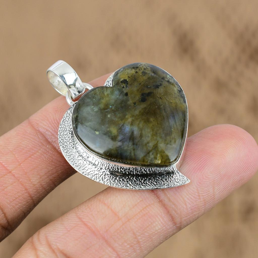 Gift For Women Pendant Heart 925 Sterling Silver Natural Labradorite Gemstone