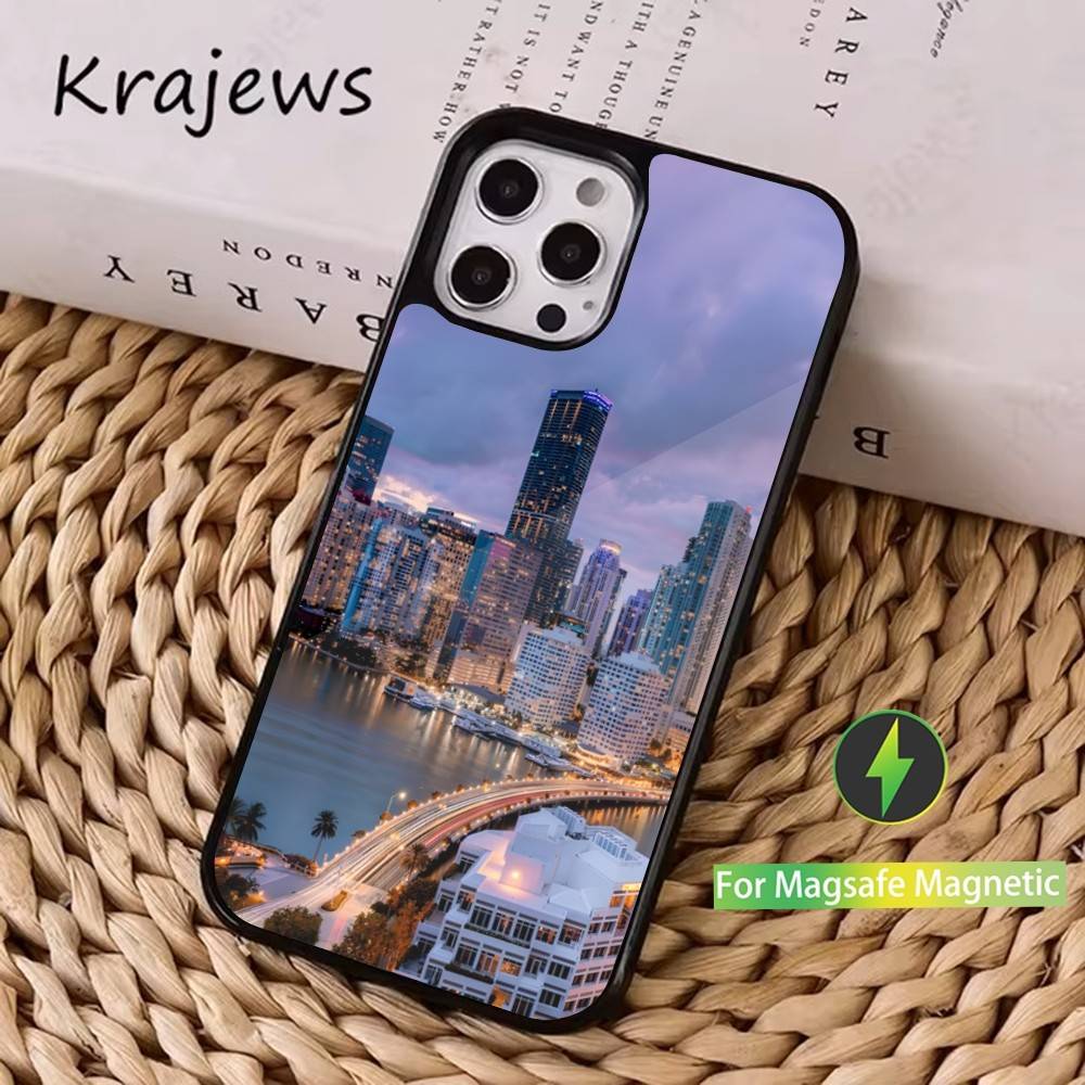 Summer Art Miami Florida Handyhülle Für iPhone 16,15,14,17,13,12,11,Pro,Max,Plus,Mini, Magsafe,Magnetische Kabellose Ladehülle