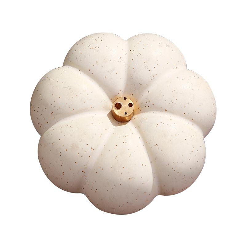 

Креативная керамическая тыквенная курильница с 4 отверстиями, латунный держатель для благовоний, буддийские принадлежности для домашнего декора белый