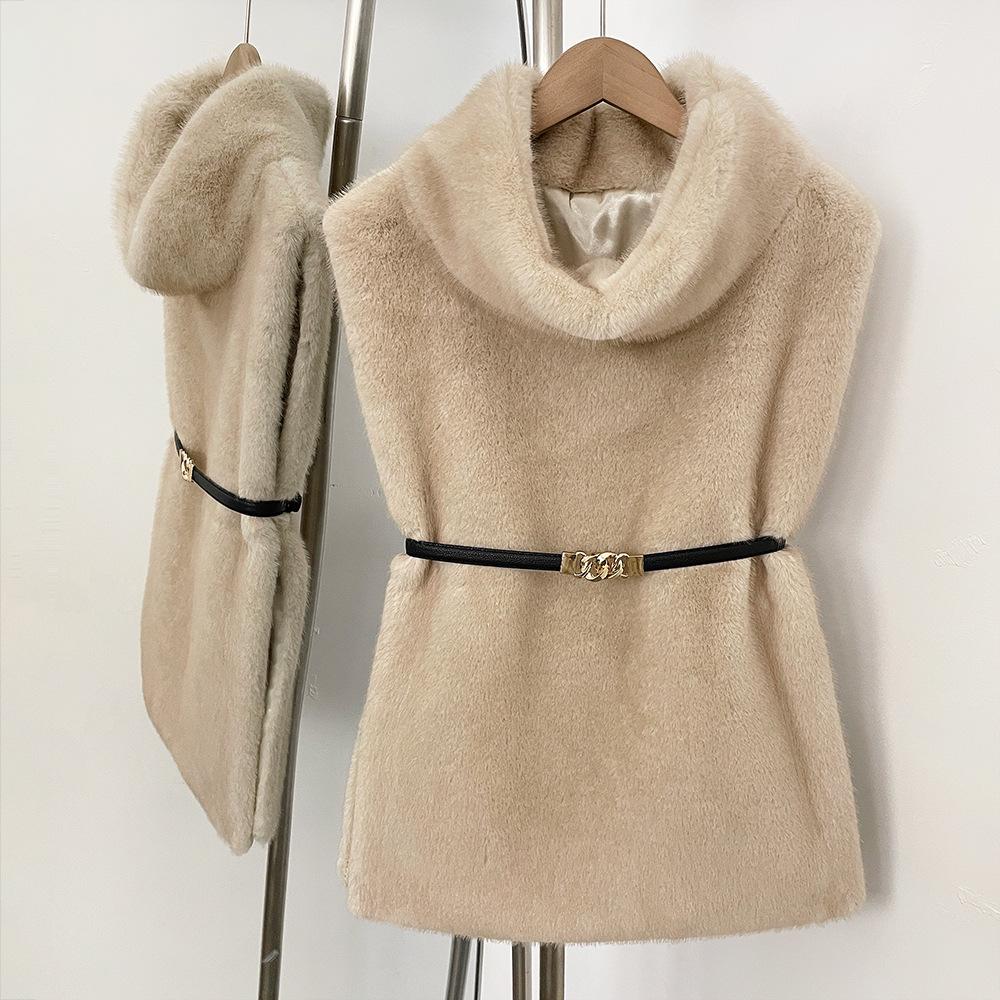 

High Quality Synthetic Fur Coat Autumn Winter Warm Sleeveless Tops 2026 New Fashion Plush Waistcoat One Size бежевый