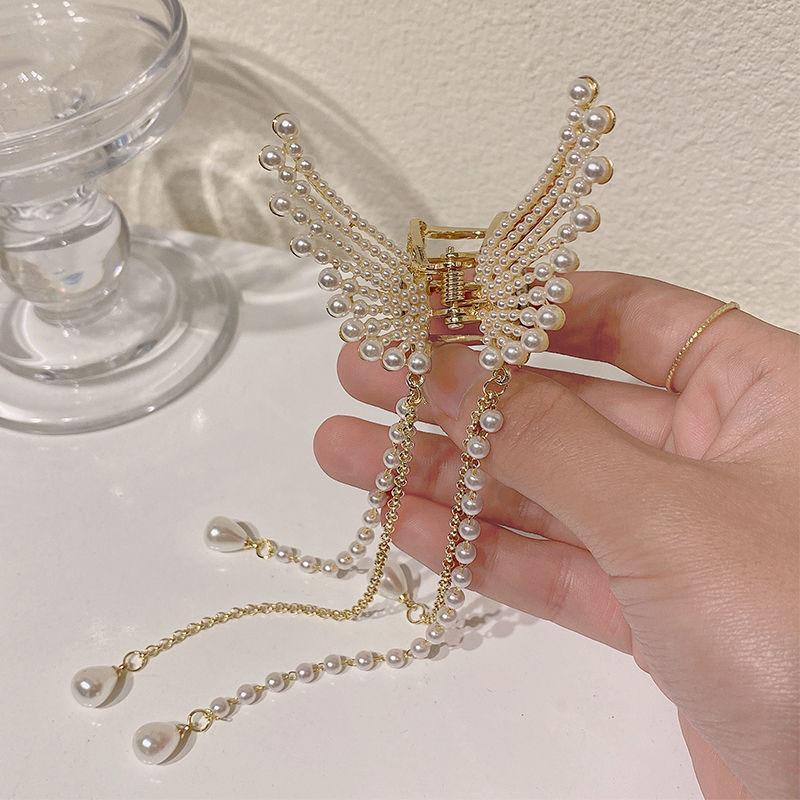 New Butterfly Pearl Tassel Hairpin Women Korean Elegant Metal Chain Side Clip Shark Hairpin Headwear Hair Accessories