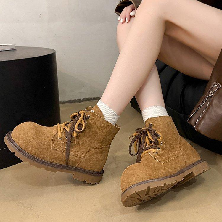 

Inner heightening big head Martin boots women s 2025 autumn new British style rhubarb boots short boots versatile single boots women 35