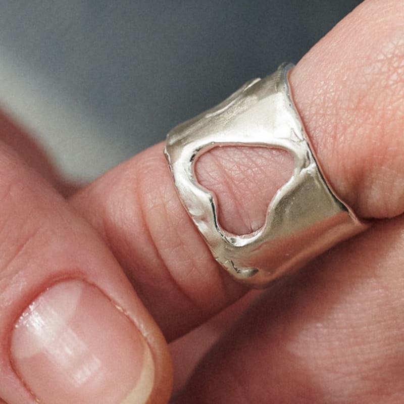 MONDAM Silence Heart Ring