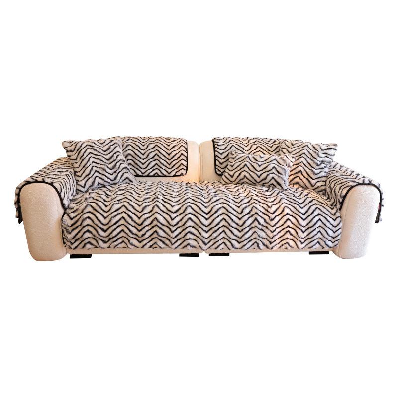 Winter Plush Cream Wind Sofa Cushion  New Light Luxury High Sense Non-Slip Sofa Seat Cushion Cover Towel Cover Cloth