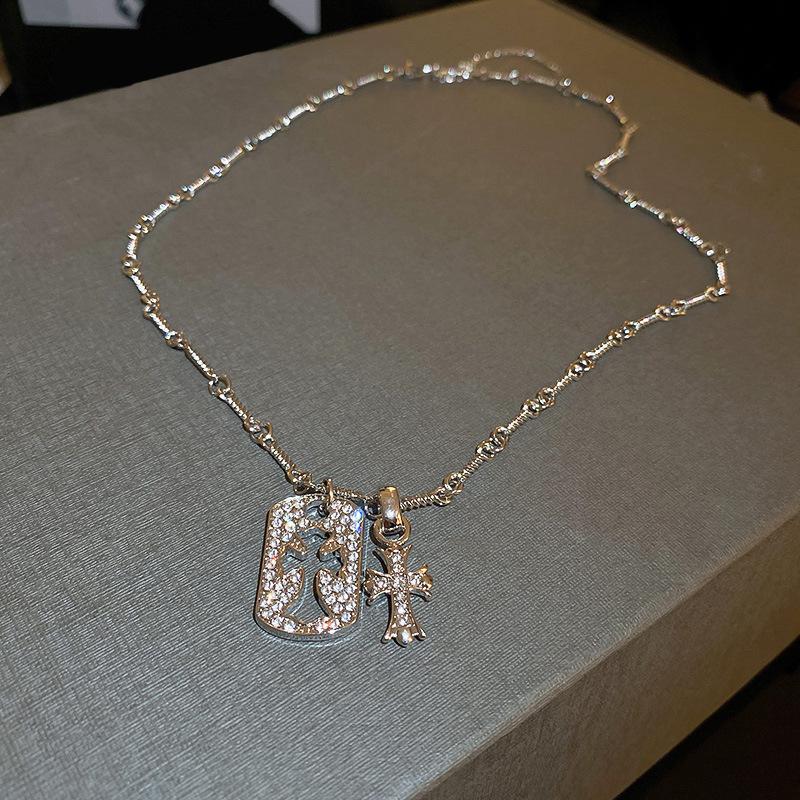 

Diamond cross necklace design metal cold wind collarbone chain sweater chain personality temperament item decoration
