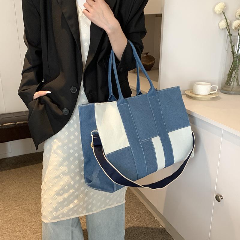 Large Capacity Denim Bag Women's New Shoulder Bag Commuter Tote Bag