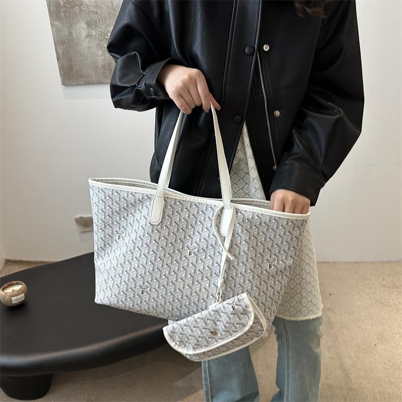 Bella Borsa a Spalla Tote Grande Capacità Blu o Marrone per Donna con Chic Street Style