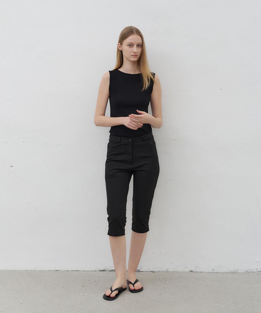 Loteu Slit Capri Pants