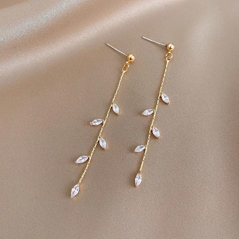 New Fashion Gold Color Leaf Earrings For Women Exquisite Mini Set Cubic Zirconia Wedding Ear Zircon Noble Pendant Gifts