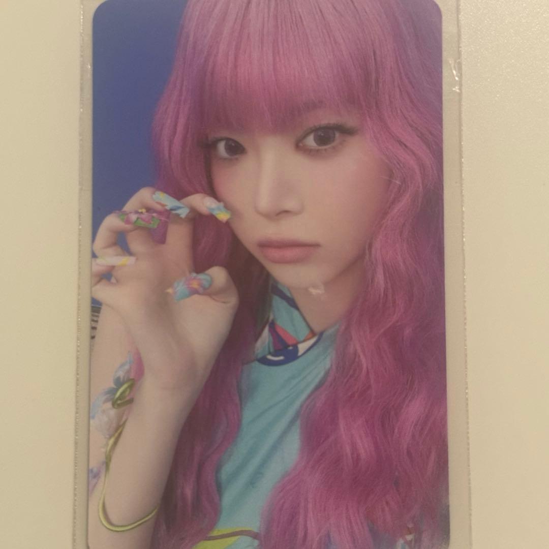 Used LE SSERAFIM PUREFLOW applemusic 2.0 EUNCHAE