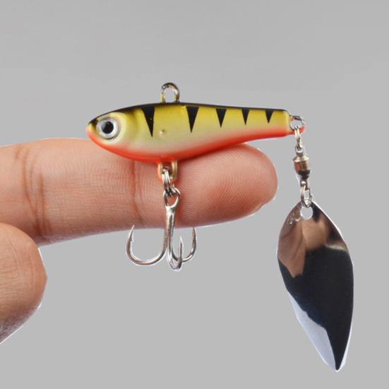 5Pcs Fishing Lures Realistic Looking Bright Colors Rotation Spoons Freshwater Spinner Artificial Metal Lures Hard Baits