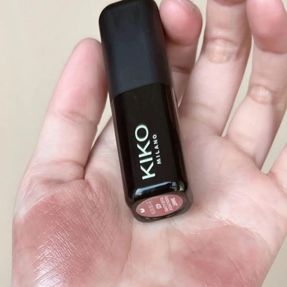 KIKO Lipstick Series 4 Small Black Tube Lipstick Defect 405 (Paste Scratch)