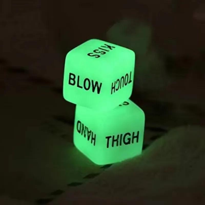 Festiwal Ślub Dom Luminous Cosplay Led Świecące w ciemności Gry Kostki Rave Akcesoria Dekoracje na imprezę Akryl Plastik Wydarzenie